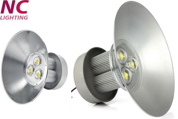 Den-led-nha-xuong
