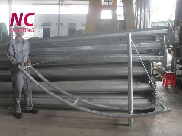 Cần đèn trụ đèn chiếu sáng