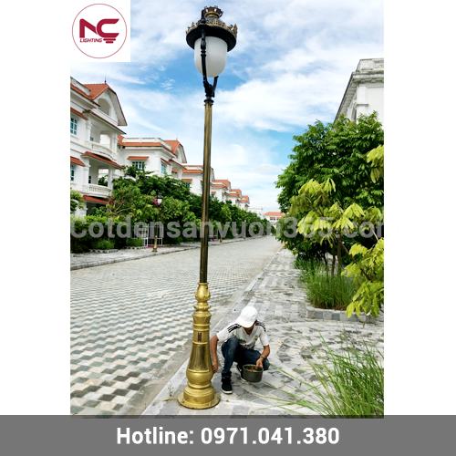 Top 5 Mẫu Cột Đèn Sân Vườn Tại Bắc Giang Giá Rẻ, Chắc chắn 3 cot den san vuon dc06 gia re, cột đèn sân vườn tại bắc giang