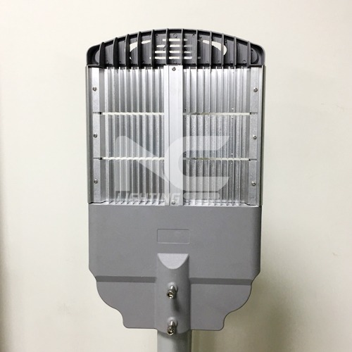Đèn Đường LED LNC74