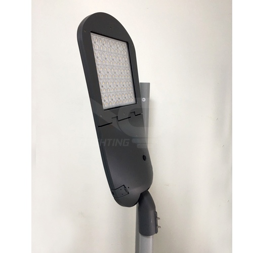 Đèn đường LED LNC50 1 den-duong-led-lnc50-4