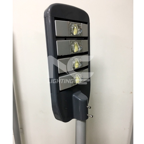 đèn đường led lnc60